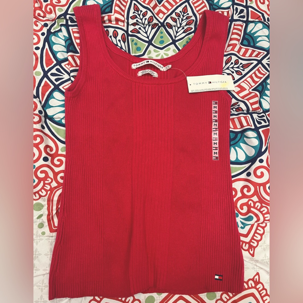 Tommy Hilfiger tank top. Reddish pink. New with tags. US size M.